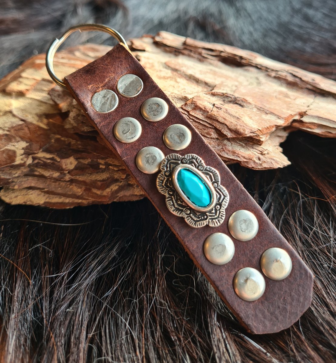 Waitz-Design-Sleutelhanger-Leder-Studs-Steen-Bohemian-style-vintage-12cmx2,5cm