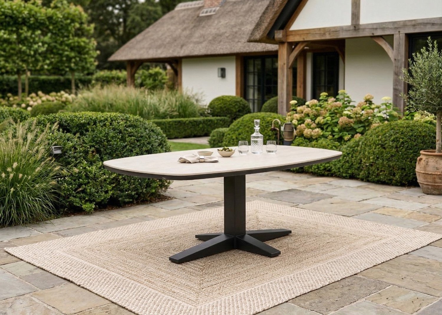 Apple Bee Zanzibar Table de jardin - Noir - 220x110 cm - Pierre frittée