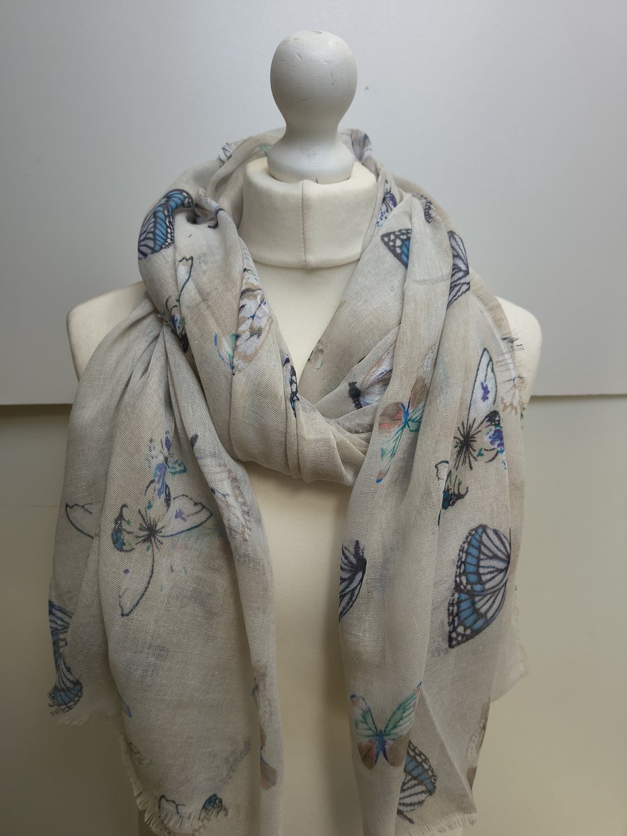Lange dames sjaal Jerney-vlindermotief-beige wit zwart blauw paars groen bruin roze abrikoos