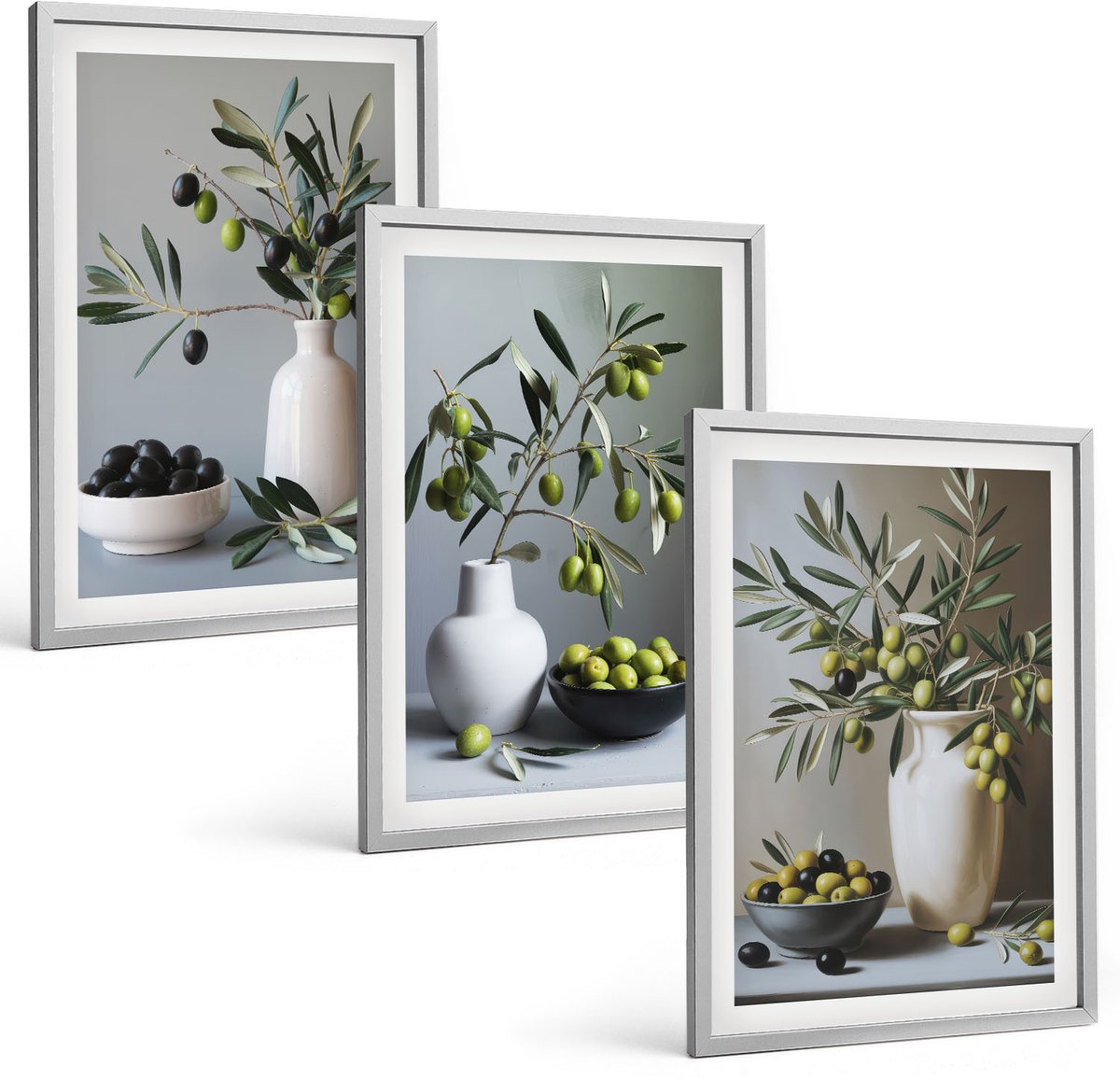 Coloray 3-Delige Schilderij Set - Olijven In Vazen ​​Tegen Een Achtergrond Van Gedempte Kleuren. - 40 x 60 cm - Wanddecoratie - Schilderijen Set - Interieur - Decoratieve Schilderijen