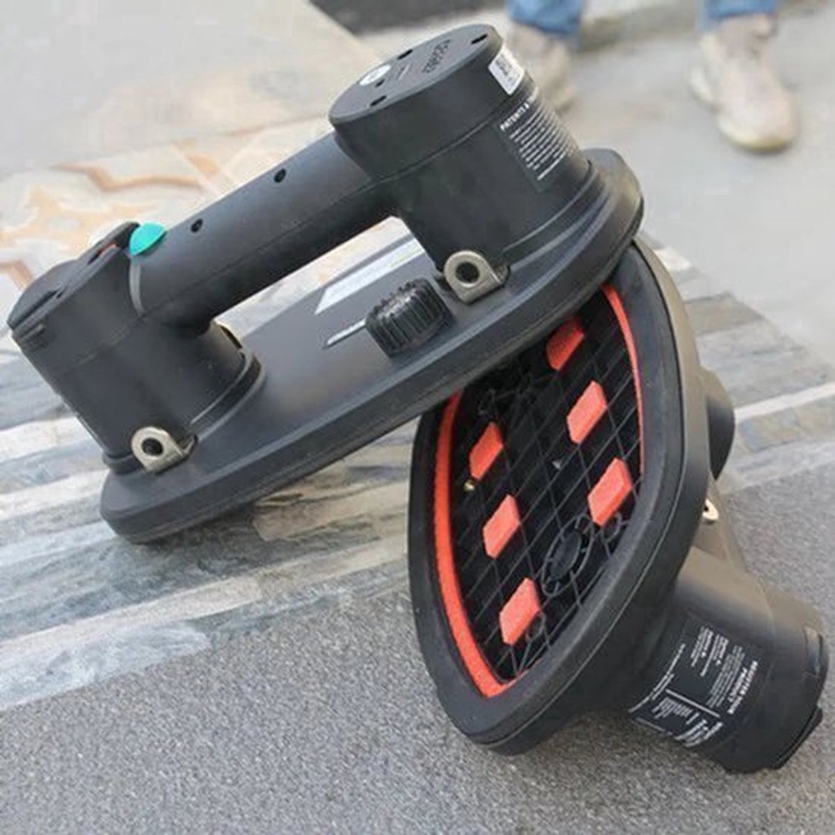 Vacuüm Zuignap Lifter - Tegellifter - Tegelzuignap - Glasdrager - Tegeltiller - Sterke Vacuüm Zuignappen - Elektrische - 170kg Draagkracht - Draagbaar - Oplaadbaar Tilhulpmiddel - 2 Accu