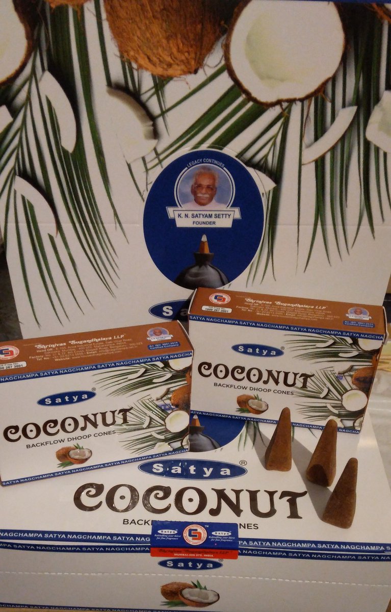 Satya Backflow Dhoop Cones Coconut wierook Kegeltjes 10 stuks 1 doosje