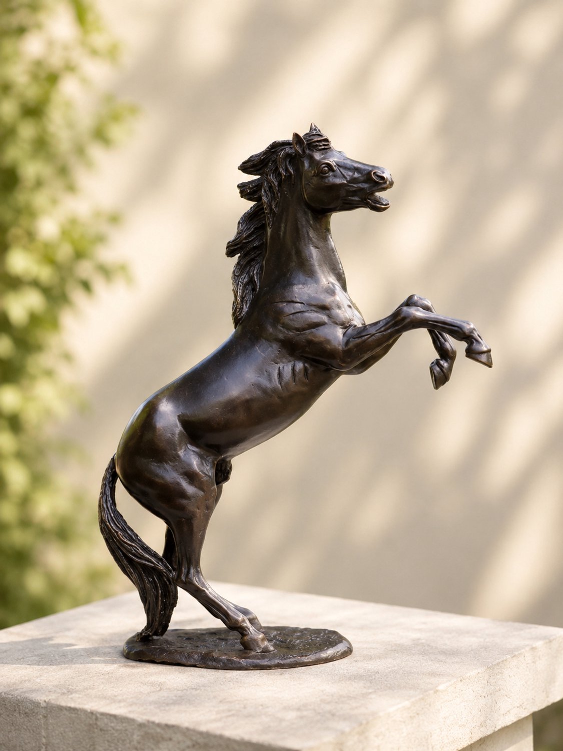 Tuinbeeld - bronzen beeld - Klein steigerend paard - 24 cm hoog