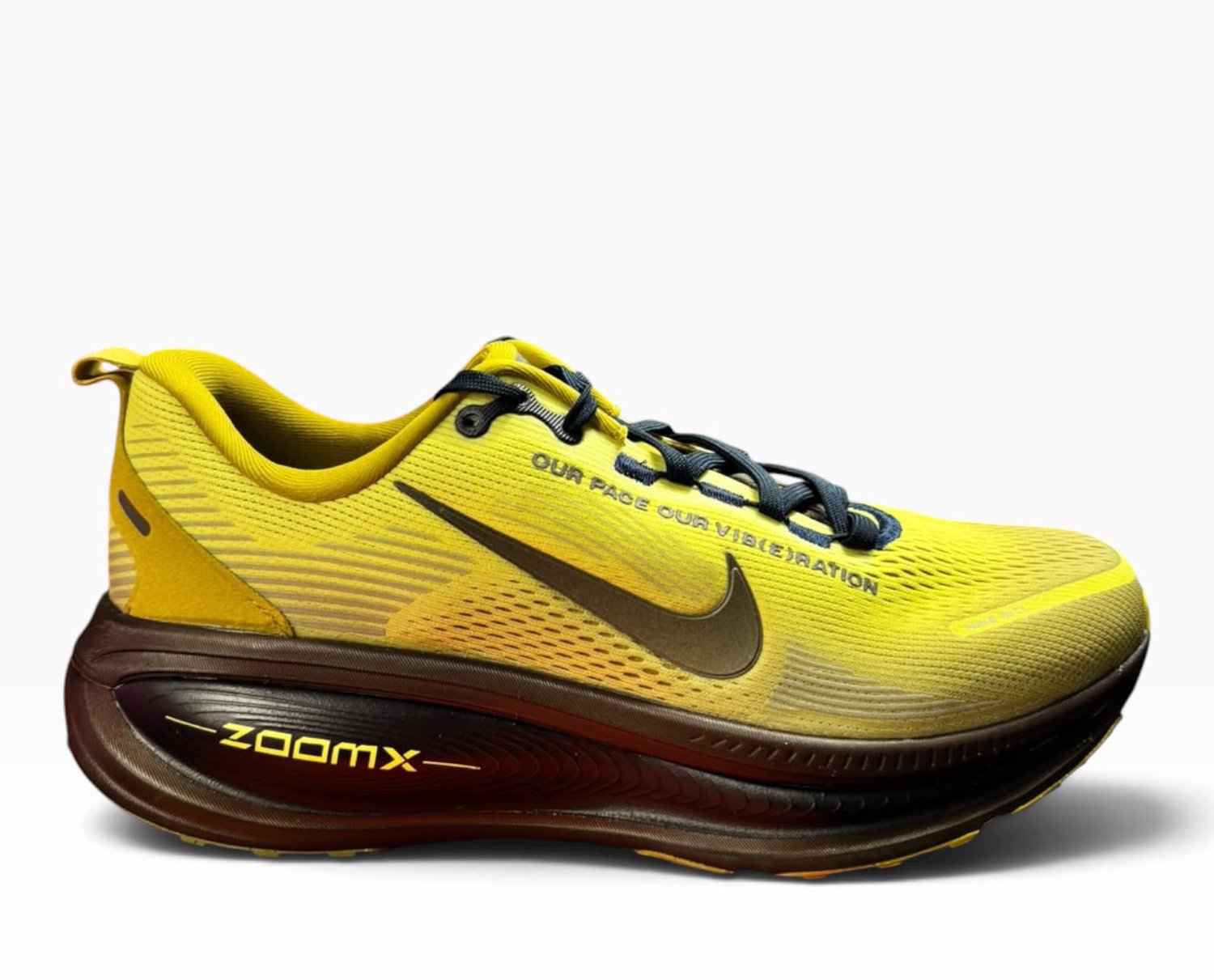 Nike Vomero 18 SE Sonic Dark Hazel Geel
