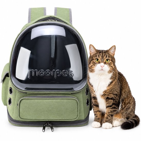 Groene rugzak met transparant raam en "moorpet" logo naast een zittende gestreepte kat.
