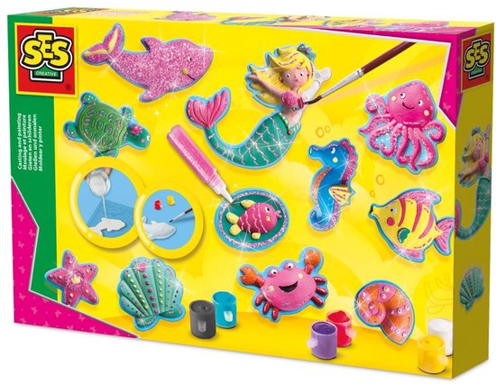 Doos met knutselpakket 'Oceaan Figuren' van SES Creative. Toont diverse geverfde zeedieren en een zeemeermin.