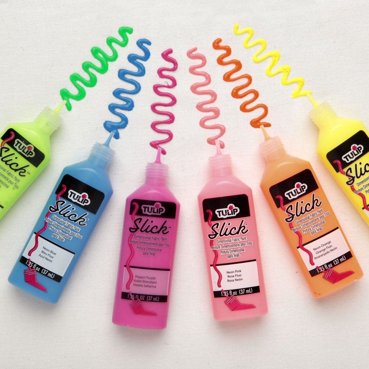 Tulip Dimensional fabric paint Neon 6stuks