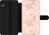 Bookcase Geschikt voor iPhone XR telefoonhoesje - Marmer print - Rose goud - Patronen - Chic - Met vakjes - Wallet case met magneetsluiting