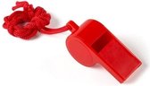 Fluitjes van kunststof - Multipack van 30x stuks - rood - aan koordje - herrie maken - sport