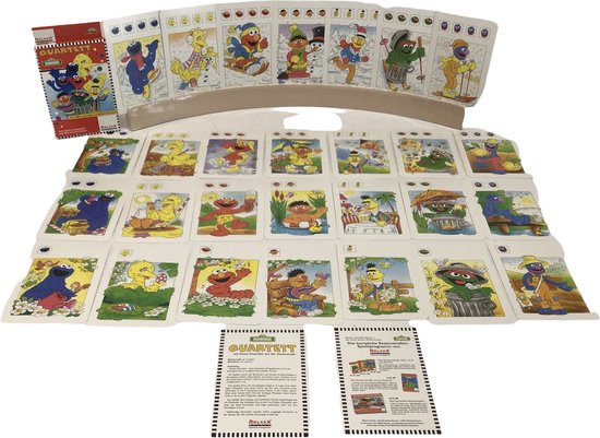 Afbeelding van het spel Sesamstraat kwartet met kaartenboog / Houten Kaartenhouder / Fotohouder / Fotostandaard - 50 cm - Voor Kinderen - Cardholder Kaarten Houder Standaard
