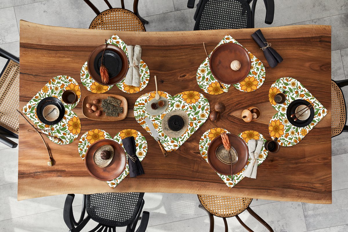 Onderleggers - Placemats - Placemats hartje - Bloemen - Oranje - Design - 10 stuks