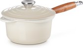Bol.com Le Creuset Steelpan - met deksel - Tradition - Meringue - ø 18 cm / 1.8 Liter aanbieding