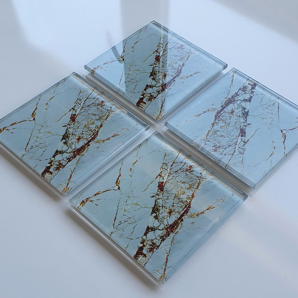 Goud Gedetailleerd Marmerlook Glazen Glasonderzetter 10cm x 10cm (Setje Van 4 Onderzettend)