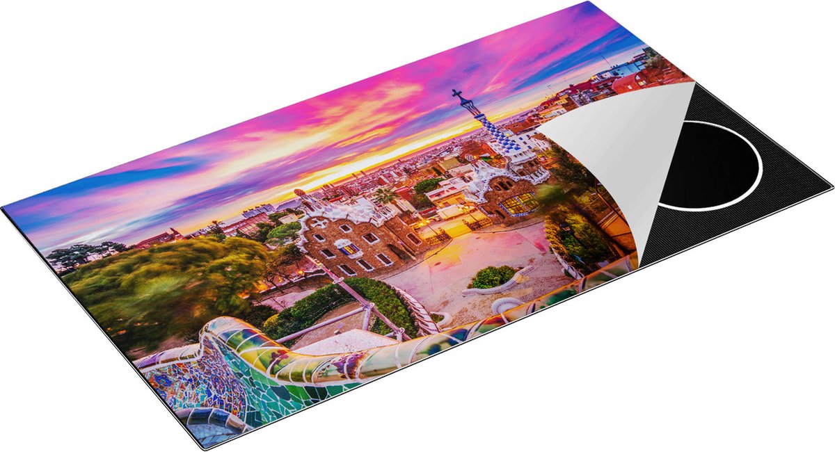 Chefcare Inductie Beschermer Park Güell Uitzicht op Barcelona - 95x50 cm - Afdekplaat Inductie - Kookplaat Beschermer - Inductie Mat
