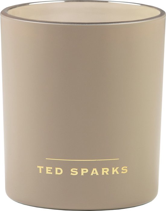 Ted Sparks - Demi Tonka & Pepper