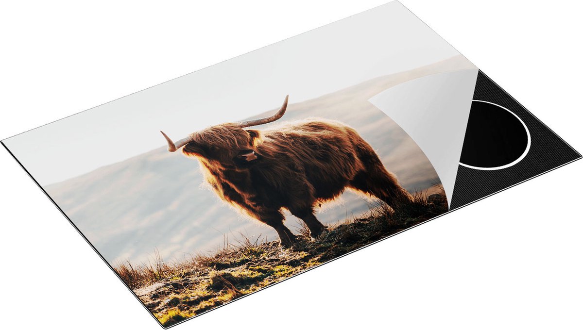 Chefcare Inductie Beschermer Schotse Hooglander in de Heuvels van Schotland - 81,6x52,7 cm - Afdekplaat Inductie - Kookplaat Beschermer - Inductie Mat