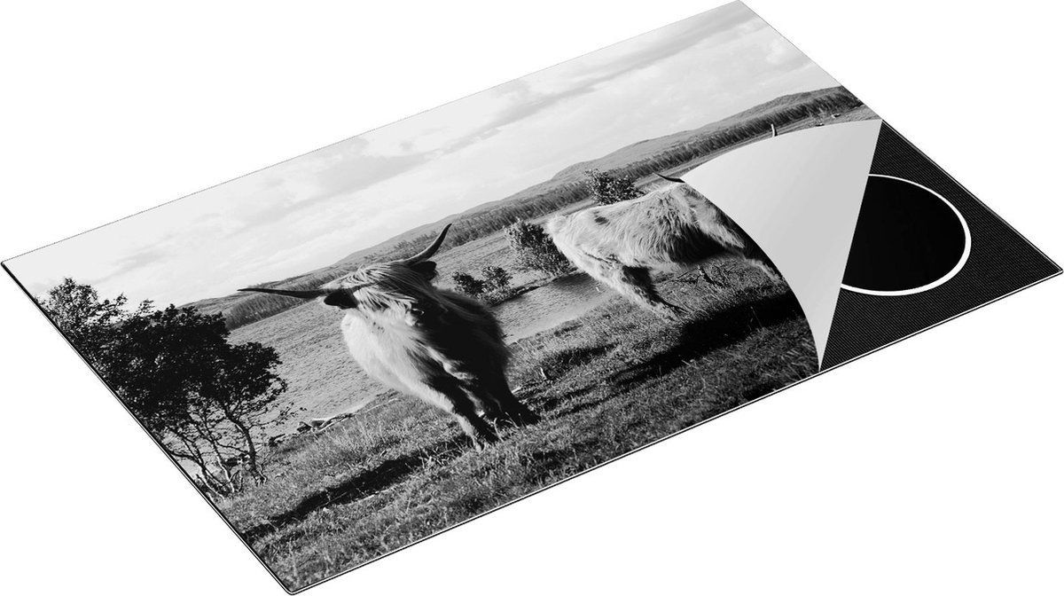 Chefcare Inductie Beschermer Twee Schotse Hooglanders bij het Water - Zwart Wit - 85x50 cm - Afdekplaat Inductie - Kookplaat Beschermer - Inductie Mat