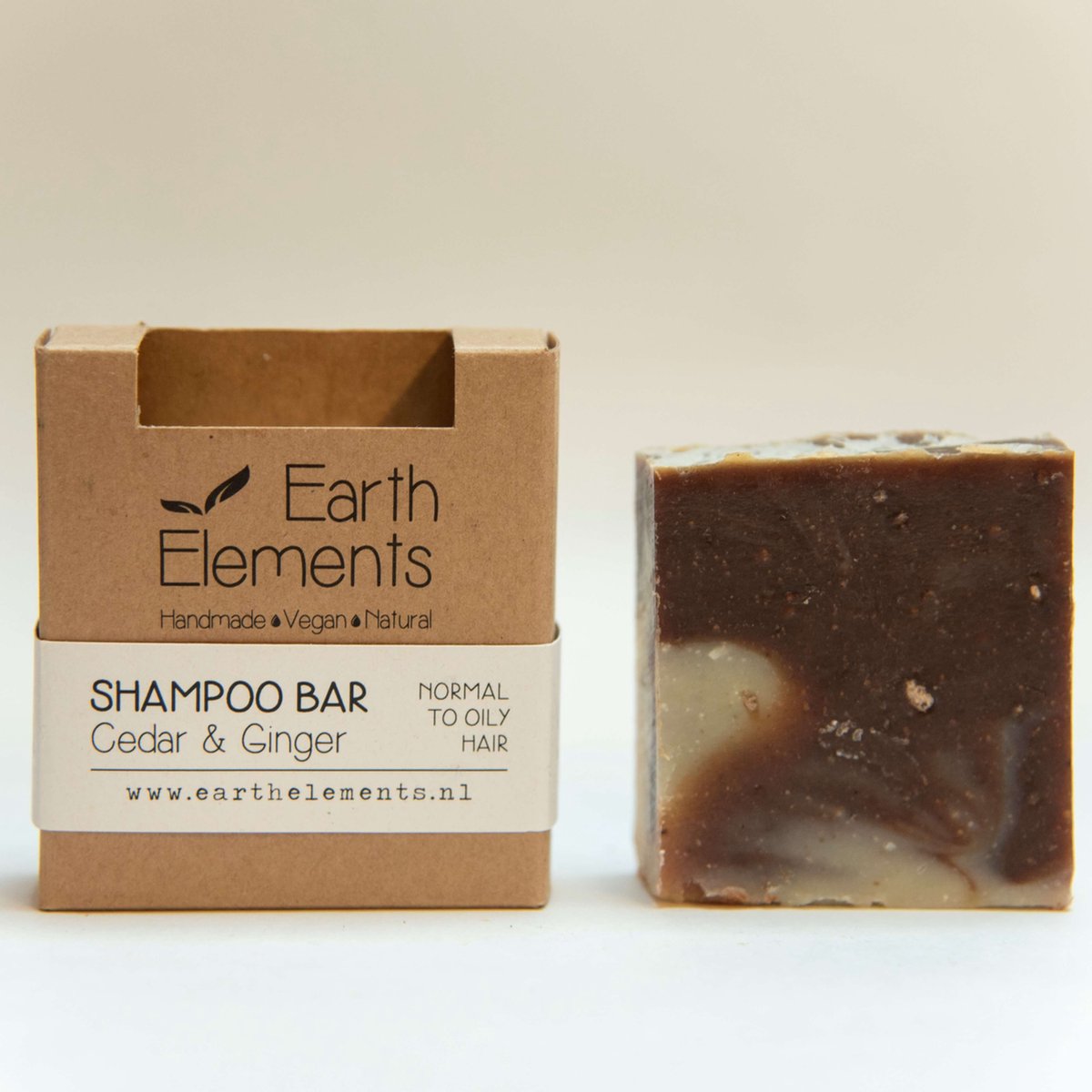 Earth Elements Shampoo Bar Cedar & Ginger - vet haar - vegan - etherische olie zonder parfum