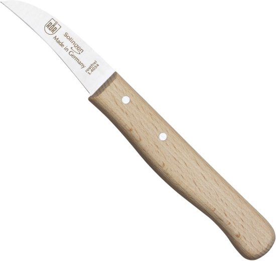 Gekromd zilverkleurig mesje met licht houten handvat, gedraaid in een hoek.