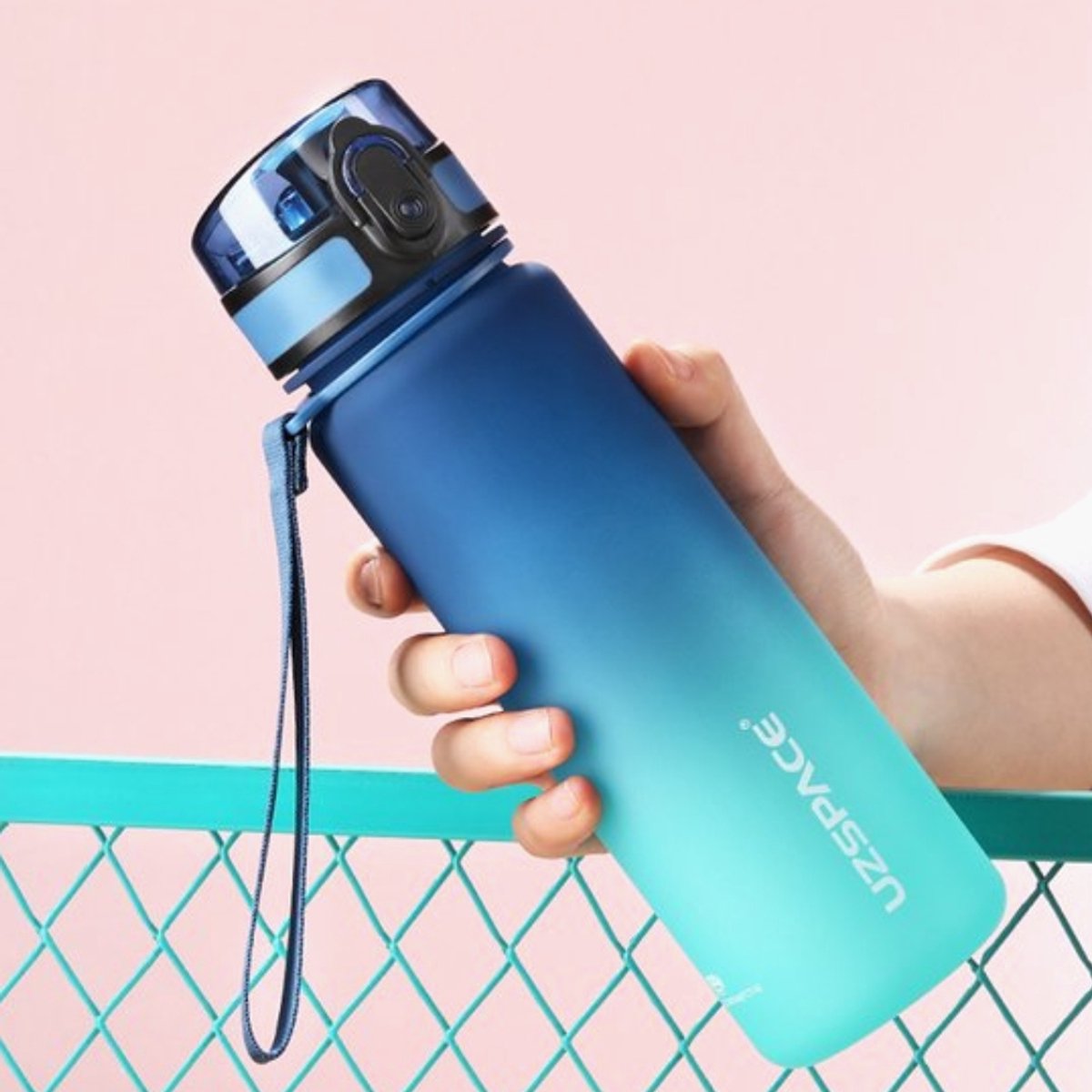 UZSPACE Waterfles - Drinkfles 1000 ml – BPA-Vrije Tritan Waterfles – 100% Lekvrij – Herbruikbare Sportfles met 1-Klik Deksel – Voor School, Sport & Kantoor – Blauw/Groen