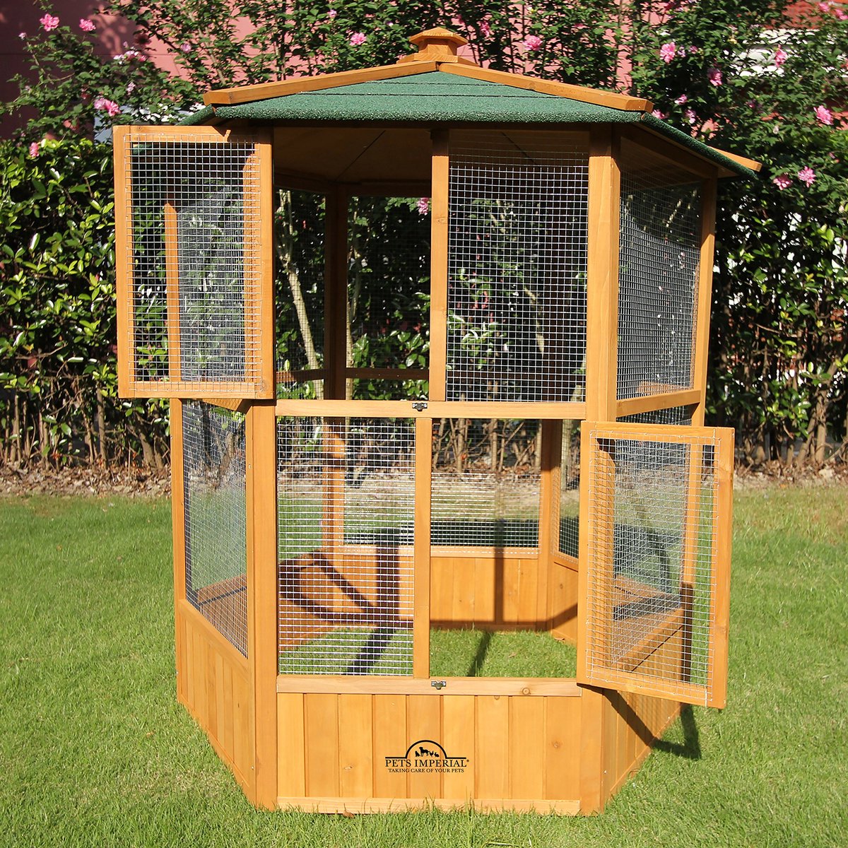LotaHome - Vogelkooi - Volière - Vogelhuis - Weerbestendig - Dierenverblijf voor Vogels - Vogelverblijf - Papegaaienkooi - Parkietenkooi - Met Dakleer en Sterk Gaas - Veilige en Comfortabele Leefomgeving - Vurenhout - Bruin - 106x122x160cm thumbnail 3