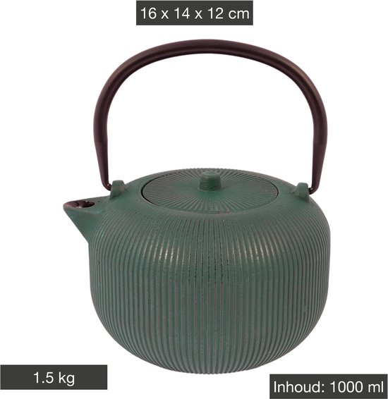 Donkergroene gietijzeren theepot met geribbelde textuur, met afmetingen 16x14x12 cm en inhoud 1000 ml, gewicht 1.5 kg.