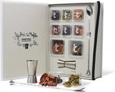 Toque Het ultieme Gin & Tonic boek / met 8 kruiden, jigger, bar spoon en gin & tonic boek