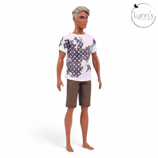Lynn’s poppenkleertjes - Set ‘James’ - Geschikt voor Ken van Barbie pop - Set van 5 outfits - Politie, sport, winter, zomer, lente, herfst - Cadeauzakje van Lynn’s — afbeelding 3