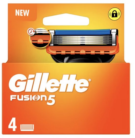 Gillette Fusion5 scheermesjes verpakking met 4 stuks. Oranje en gele verpakking met "NEW" erop.