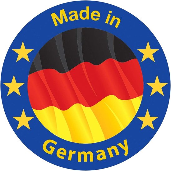 Ronde badge met gele sterren en de Duitse vlag, met de tekst "Made in Germany" in het geel.
