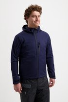 Man met donkerblauwe fietsjas, zwarte fietsbroek en gele fietsschoenen.