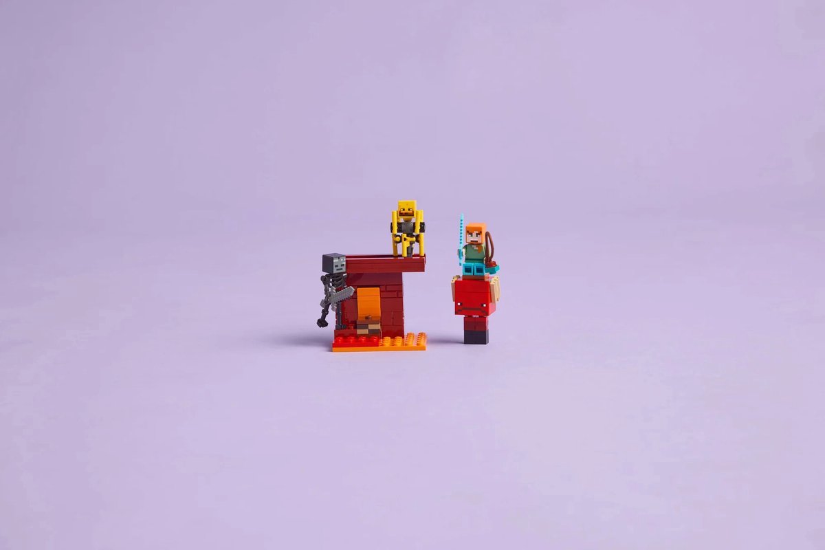 LEGO Minecraft De lavastrijd in de Nether voor kinderen - 21266 — afbeelding 16