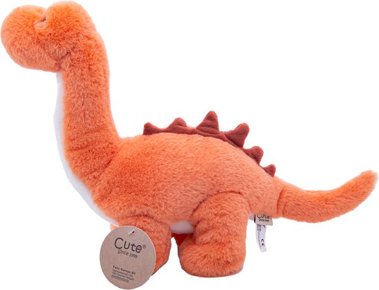 Oranje Brachiosaurus knuffel met witte buik, bruine stekels op de rug, en 'Cute since 1999' label.