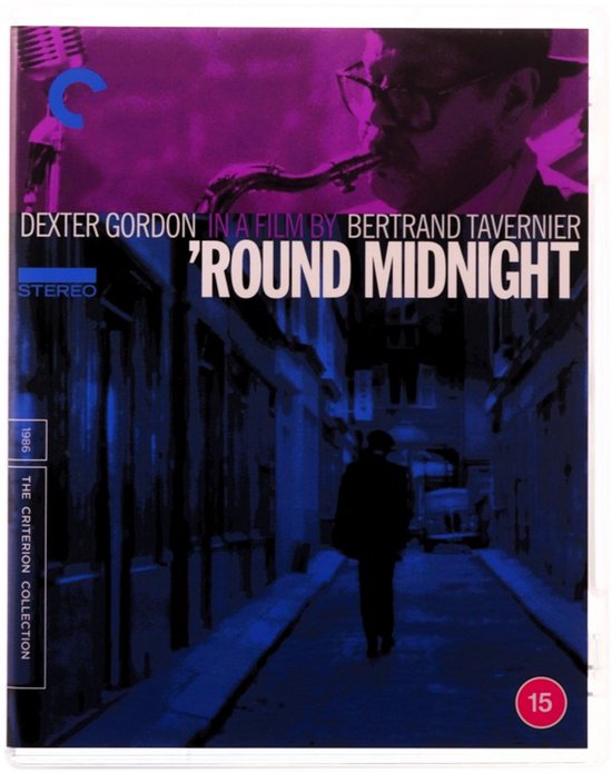 Bluray hoes: Dexter Gordon blaast op saxofoon, met de titel 'Round Midnight in neon letters.