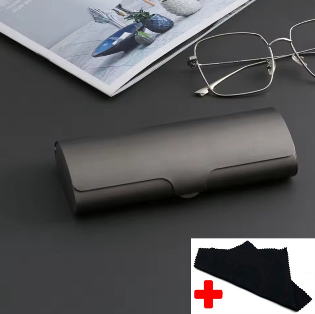 Actie4you® - Aluminium Brillenkoker met Doekje - Harde Slijtvaste Brillendoos - Premium Kwaliteit -Brillenkoker - hard case - Harde Brillenhoes – Metaal – Donker Grijs