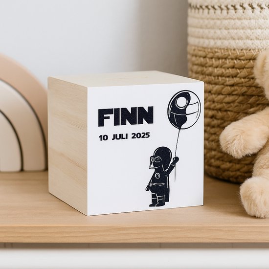 Houten spaarpot - Mini Vader - Jongen - Meisje - Zwart - Wit - Kraamcadeau - Ballon - Hout - SVP NAAM EN GEBOORTEDATUM DOORGEVEN PER E-MAIL van PletterWoodWorks — afbeelding 3