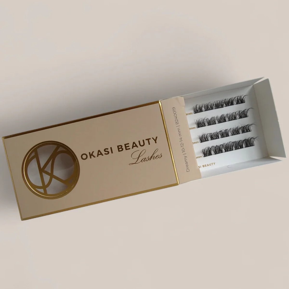 Okasi Beauty - Dreamy - Premium Volume Lashes - 4 wimpersets per verpakking = 40-cluster DIY Wimper segmenten - Mix lengte 10-12-14 mm - Ultradunne wimperband - DIY wimperextensions