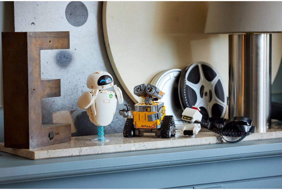 LEGO Disney en Pixar WALL-E en EVE - 43279 — afbeelding 13