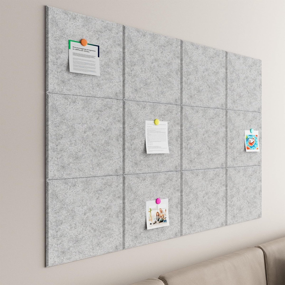 90 x 60 cm groot zelfklevend vilten prikbord, viltbord memoborden met 30 priknaalden, bulletin board wanddecoratie voor kantoor, keuken, foto's, memo's, lichte camel