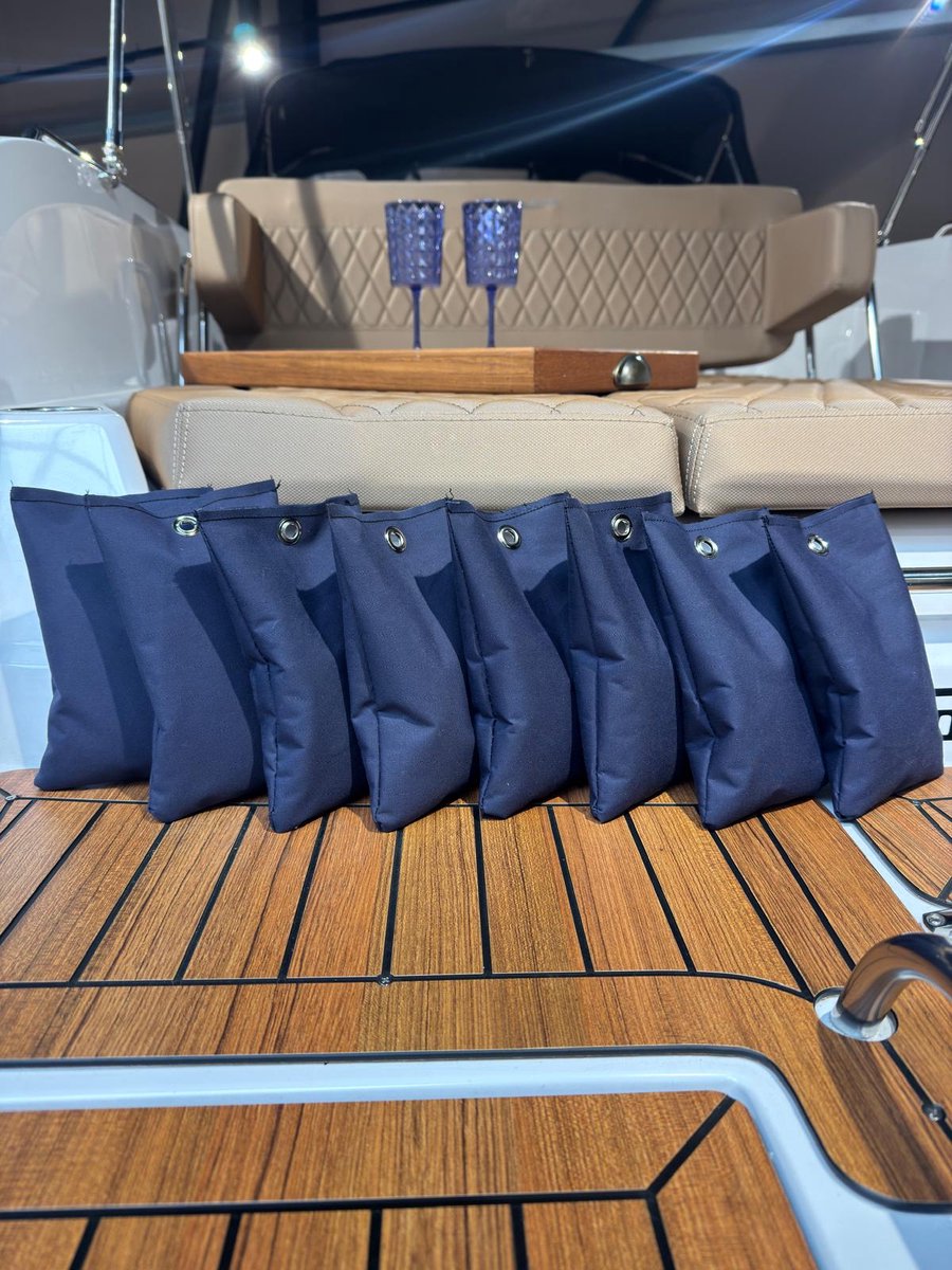 8X Grindzakjes Zandzakjes blauw - voor bootdekzeil - om waterzakken te voorkomen - 0,8kg