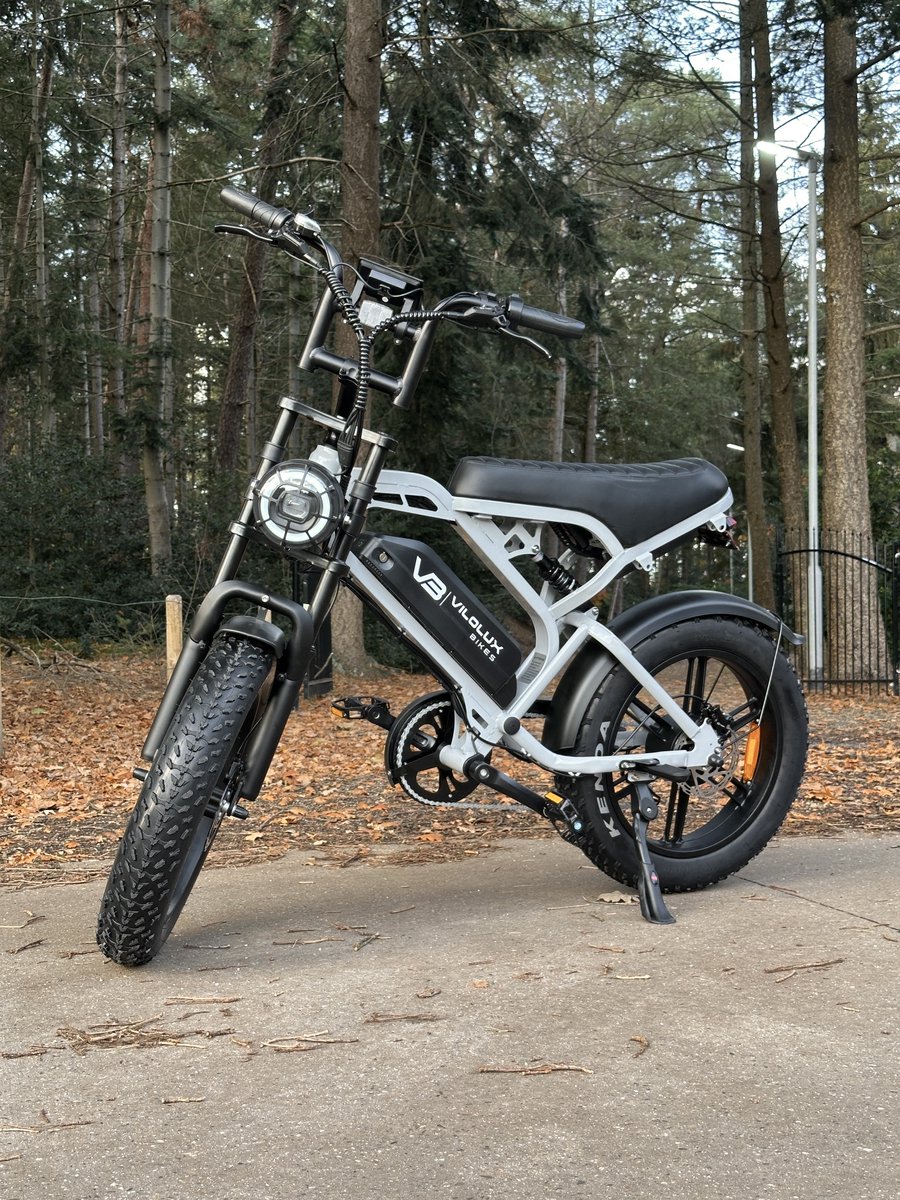 Vilolux® Fatbike electrisch - Fatbike - V20 PRO - 2025 / 2026 Model - Achterzit - Voorrek - Legaal - Rijklaar geleverd - 2 Jaar garantie - Telefoontasje - Hydraulische remmen - Alarm - Nardo Grey - afbeelding 2