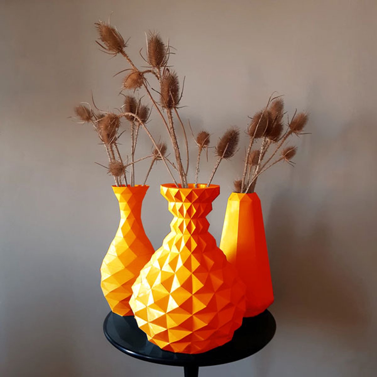 3D Papercraft Kit Vazen – Compleet knutselpakket met snijmat, liniaal, vouwbeen, mesje – set van 3 – Oranje