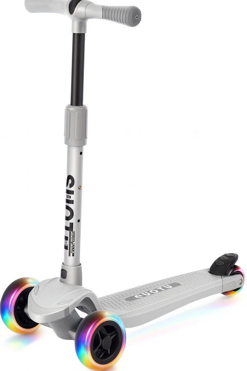 Suotu Kinderstep - 145mm wielen - Step - 3 tot 12 Jaar - tot 50 kg - lichtgevende wielen - Jongens/Meisjes - Aluminium - Zwart