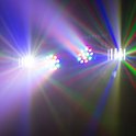 BeamZ Partybar lichteffect met veelkleurige lichtstralen die uitstralen.