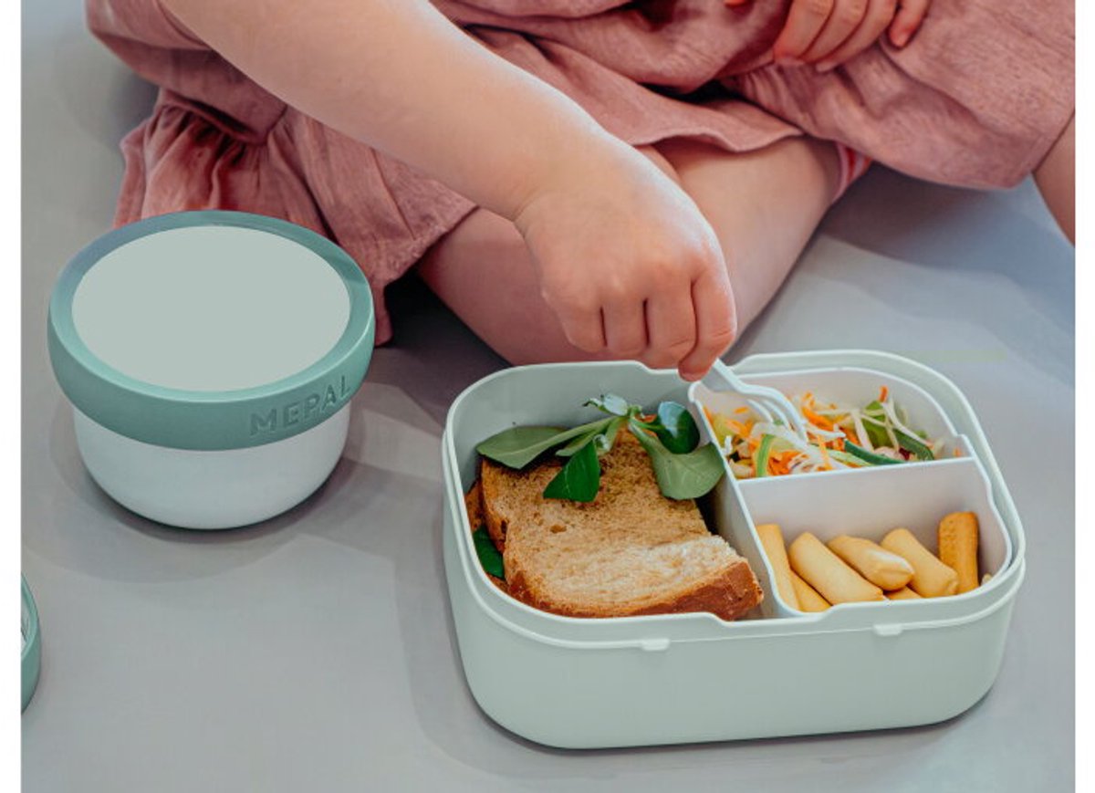 Mepal fruitbox Campus - 300 ml - Inclusief fruitvorkje - Sluit goed af - Snackdoosje - Disney Princess — afbeelding 8