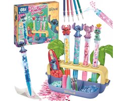 foto van Clementoni Stitch Pennenfabriek, SET VOOR HET MAKEN VAN BALPENNEN, GROTE creatieve set voor kinderen, 5 PENNEN