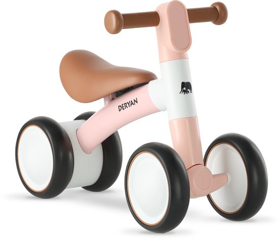 Roze loopfiets met bruine handvatten en zadel. Witte velgen met zwarte banden. Het merk 'Deryan' en een olifantje staan erop.