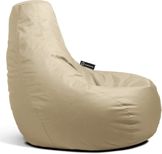 Pouf beige, étiquette de marque.