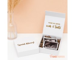 Ideefabriek - Geschenkdoos - Voor de liefste oom & tante - Zwangerschap Aankondiging - Oom tante cadeau - 15 x 15 x 5 cm - Cadeaubox Wit