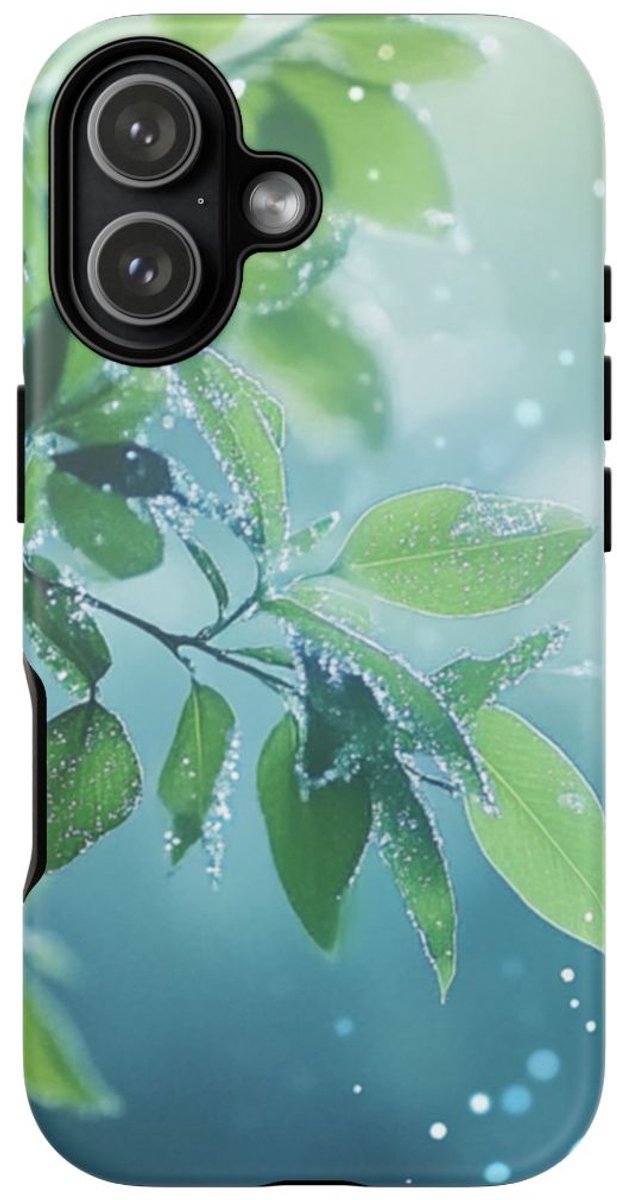 Dauwdruppels op Groene Bladeren met Licht Bokeh – Telefoonhoesje Geschikt voor iPhone 17